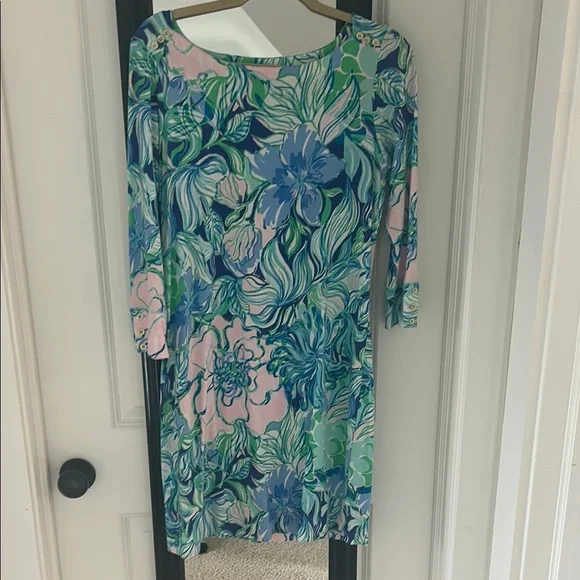 Lilly Pulitzer Floral Print Dress with 3/4 Sleeves UPF-50 - Picture 2 of 7